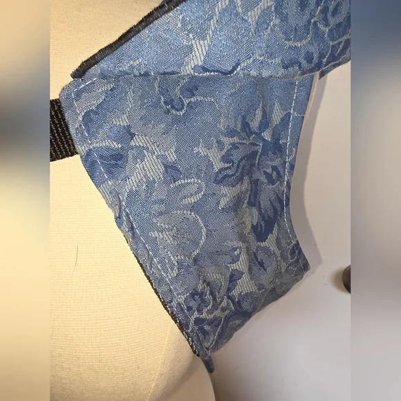 Blue Floral Harness - Picture 2 of 4